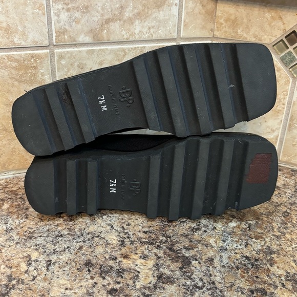 Donald Pliner Black Textile Knit Lug Sole Loafer Size 7 1/2 - Picture 8 of 9